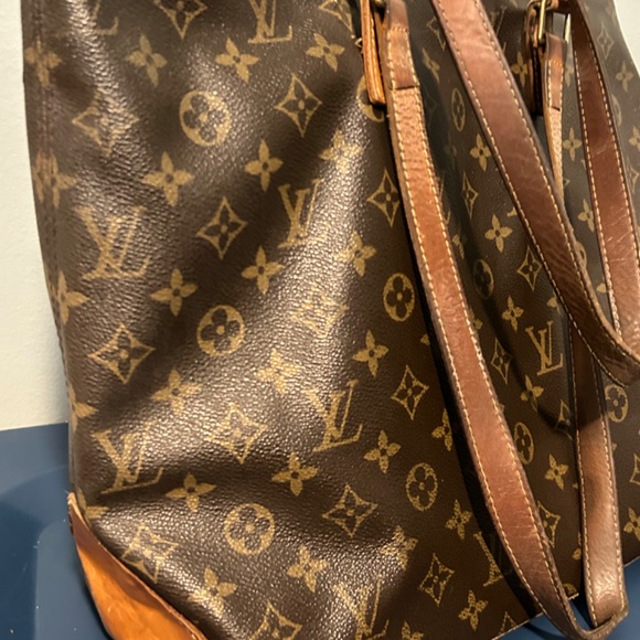 Vintage Louis Vuitton Cabas Mezzo Tote Bag - Picture 4 of 12